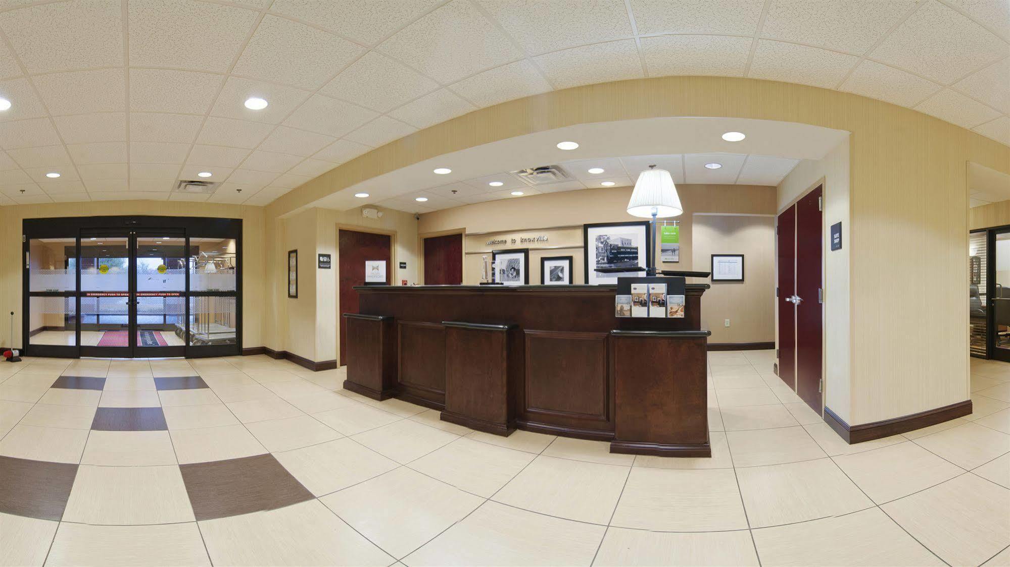 Hampton Inn & Suites-Knoxville/North I-75 Buitenkant foto